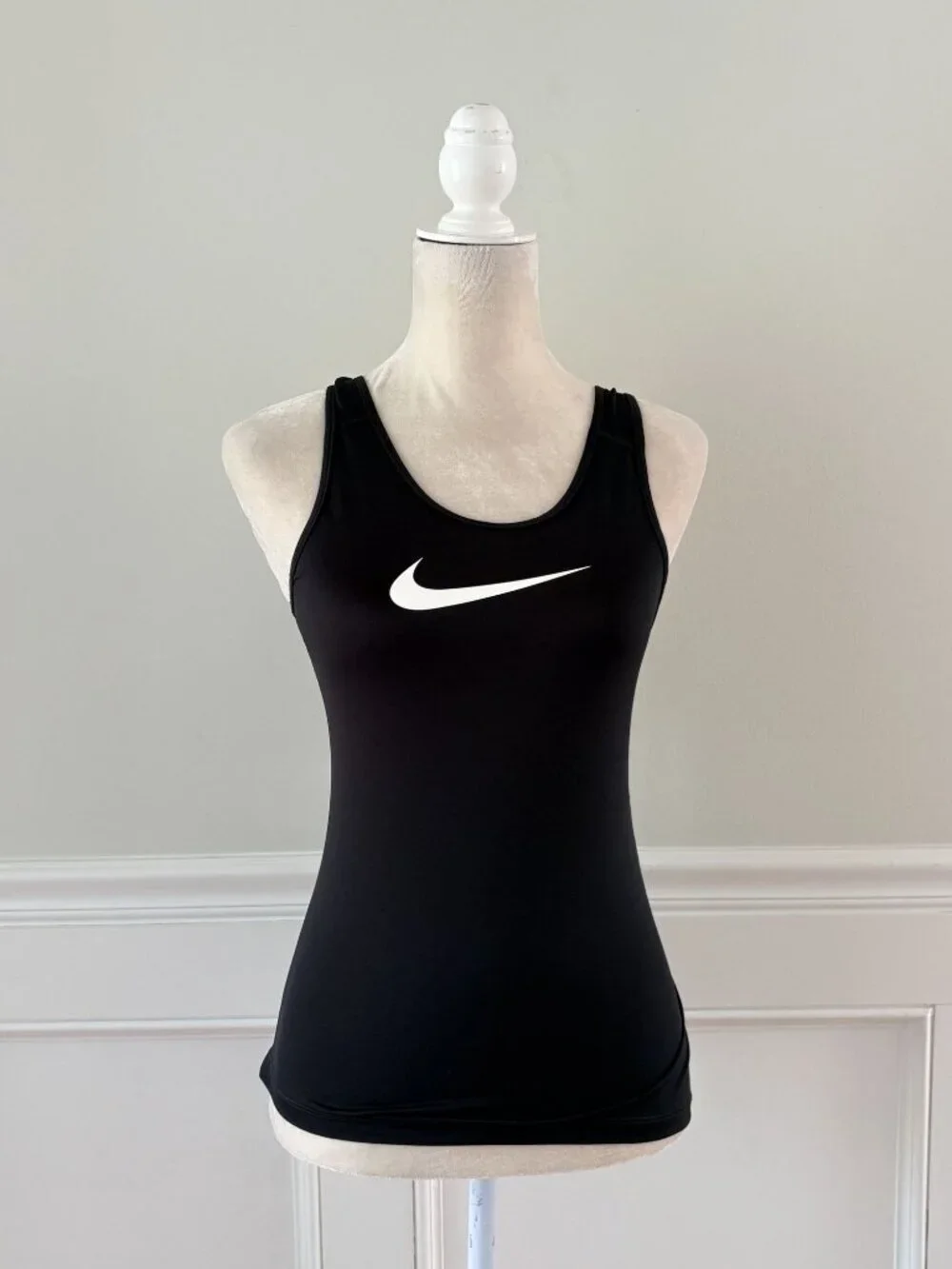 Nike Legend Classic Tank DRI-FIT WOMEN’S Size Small Black